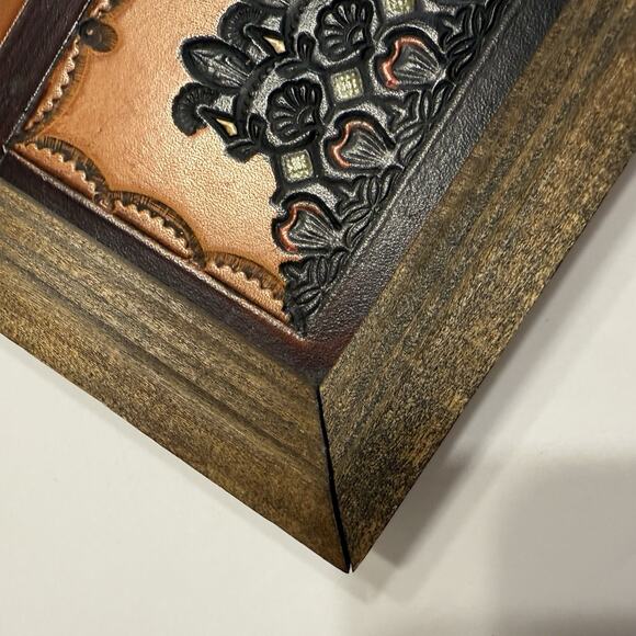 Vintage Chess Board Hand Tooled And Dyed Leather Wood Frame 11”x17” Wall Hanging - Picture 5 of 10